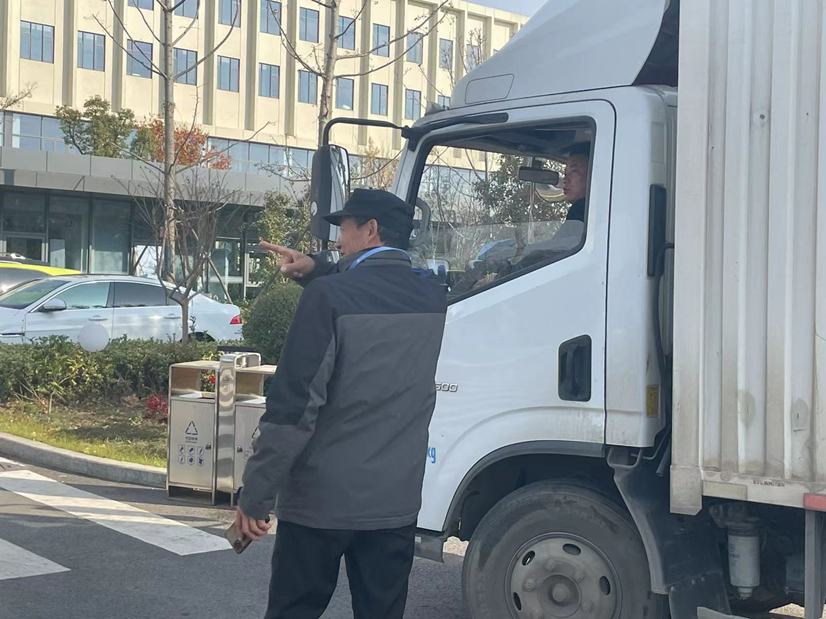 1705972099240570.png cbe2e8b0e3054c2b51bbfc3eb57093cc.png